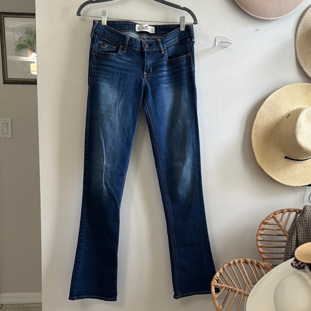 Hollister Blue Boot Cut Jeans with Classic Indigo and Natural Fading 5R W27 L33